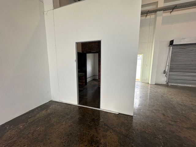 To Let commercial Property for Rent in Maitland Western Cape